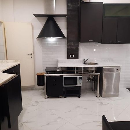 Studio Apartment Santa Caterina Болоня Екстериор снимка