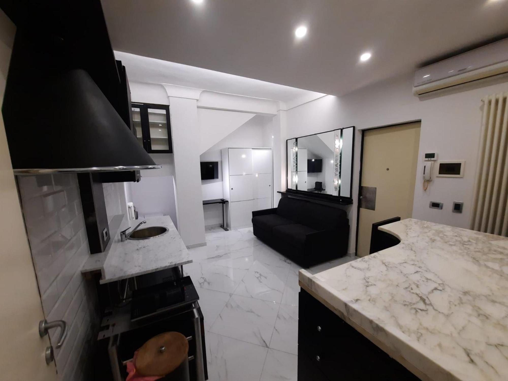 Studio Apartment Santa Caterina Болоня Екстериор снимка